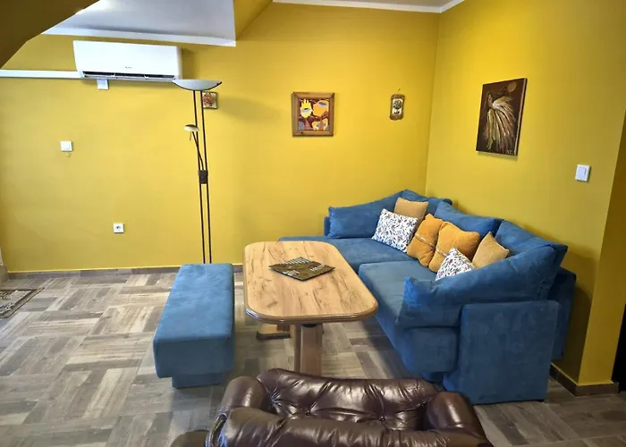 Апартаменты Gnezdo Sarafovo