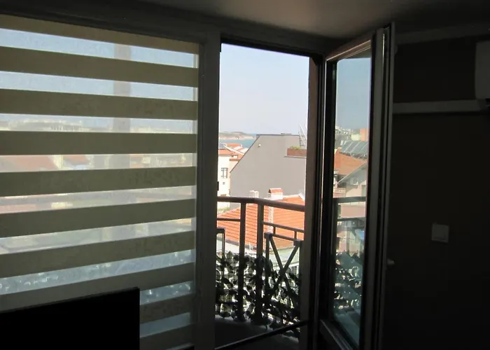 Gnezdo Sarafovo Burgas